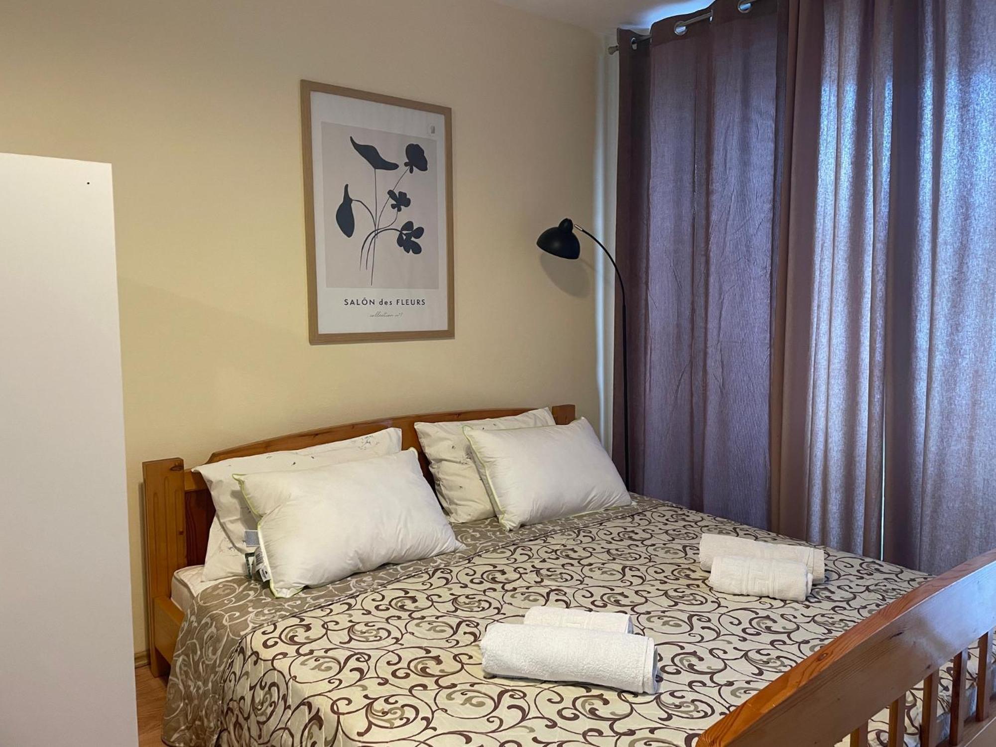 Apartments Ana By The Sea ลุมบาร์ดา ภายนอก รูปภาพ